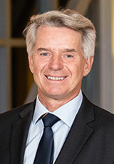 Photo of Wayne Carson